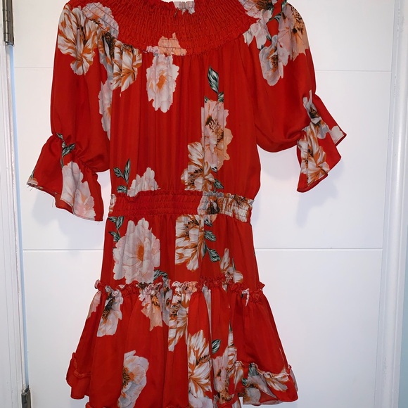 Misa Los Angeles Darla Dress Ruffle Floral Tiered Dress Off Shoulder Size: Small - Picture 6 of 6